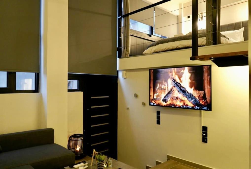 Cosy Loft Apartment Patras Exterior photo